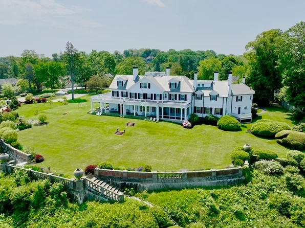 4 Broadmere Way, Marblehead, MA 01945