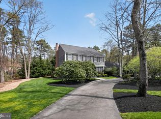 6 Pointe View Dr, Medford, NJ 08055