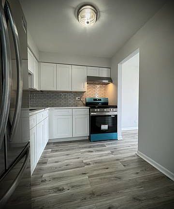 5th image of 9720 S Pulaski Rd APT 306