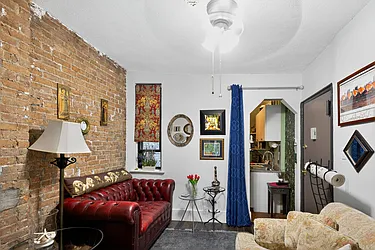 246 East 90th Street