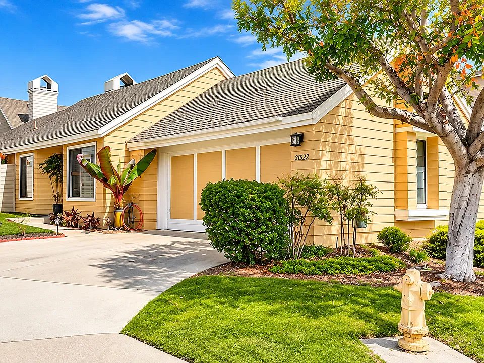 21522 Hiddenbrook #141
