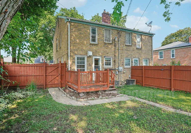 3860 S Brust Ave — Photo 28