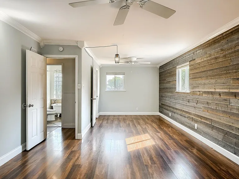 1011 Berrywood Dr — Photo 14