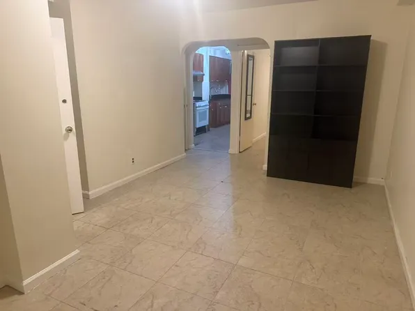 8705 25th Ave #1A, Brooklyn, NY 11214