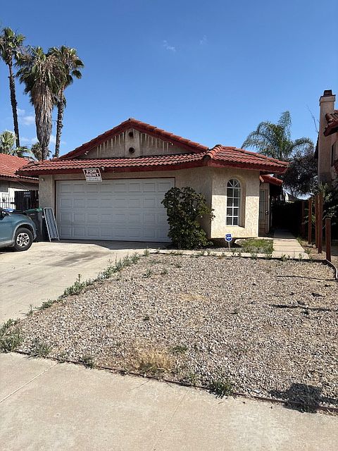 1st image of 22917 Pahute Dr
