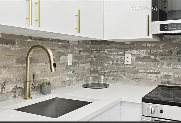 Rented by Corcoran | media 15