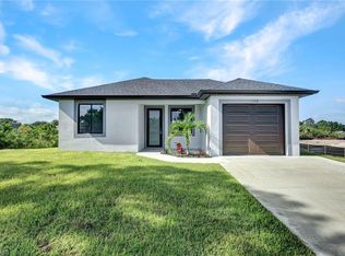 312 Progress Ave, Lehigh Acres, FL 33974