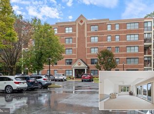 604 McKinsey Park Dr APT 402, Severna Park, MD