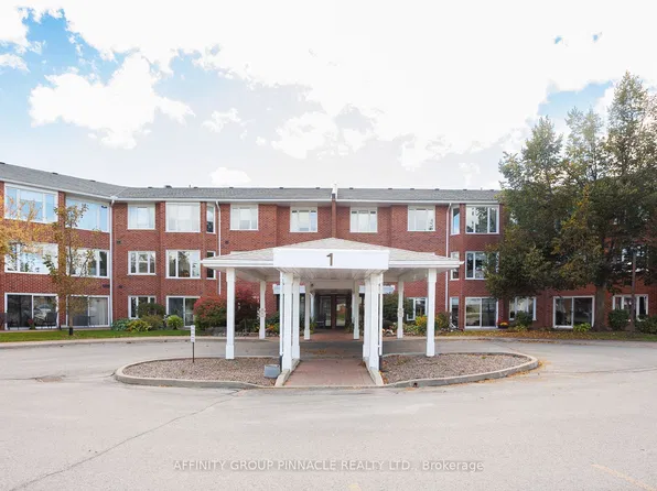 1 Heritage Way #206, Kawartha Lakes, ON K9V 5P9