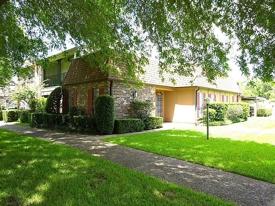 1st image of 1336 Town Cir