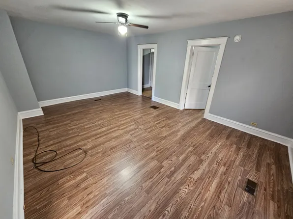 430 W Clinton St #B, Elmira, NY 14901