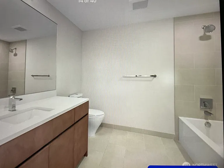 121 Stewart St #1707 — Photo 9