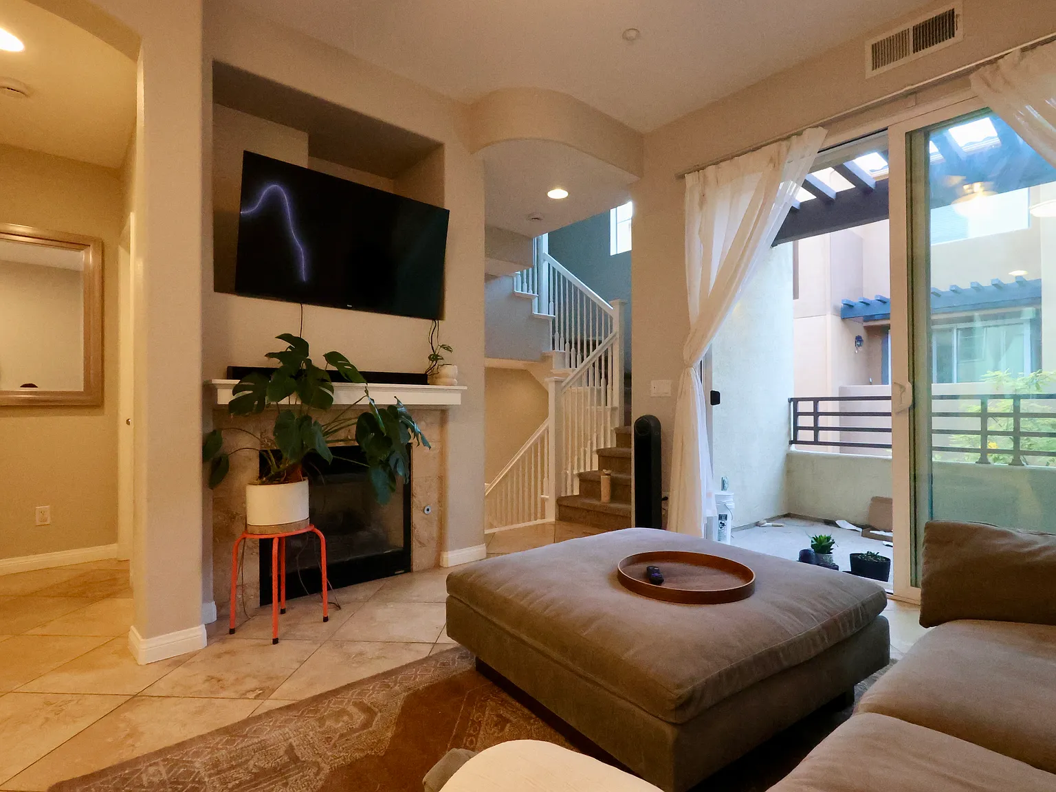 2870 Escala Cir — Photo 2