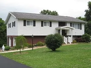13 Jeffrey Ln photo 1
