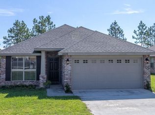 18226 Cardinal Ln, Gulfport, MS 39503