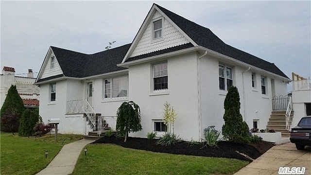 1st image of 10 Granada Pl