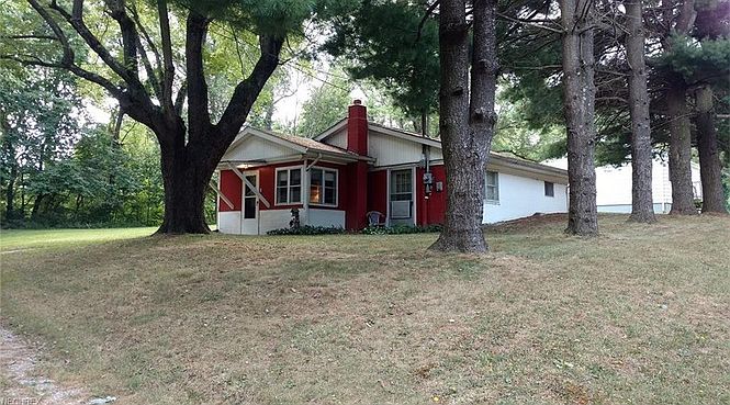 1st image of 3363 Molly Dr