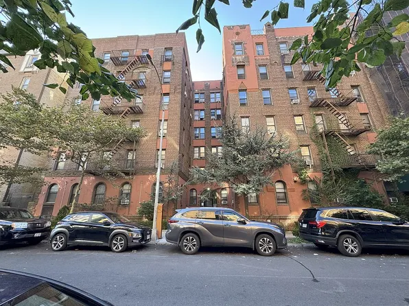 3100 Brighton 3 St #6, Brooklyn, NY 11235