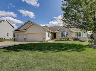 4835 W Alesci Dr, Franklin, WI 53132