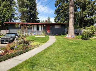6207 Park Way, Lynnwood, WA 98036