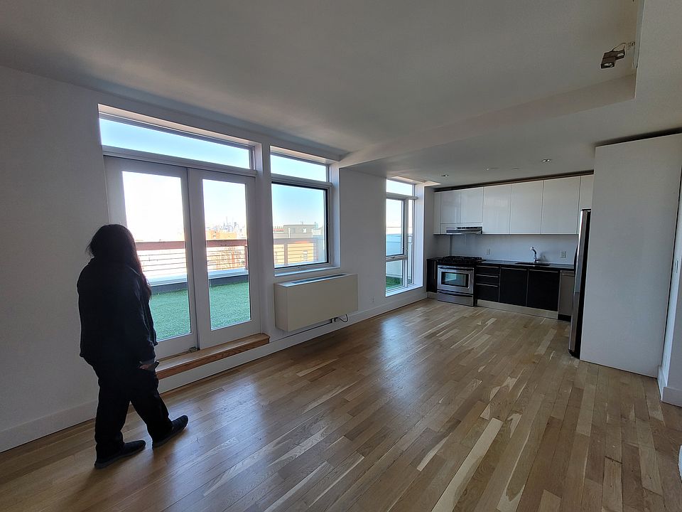 1st image of 114 Troutman St APT 513
