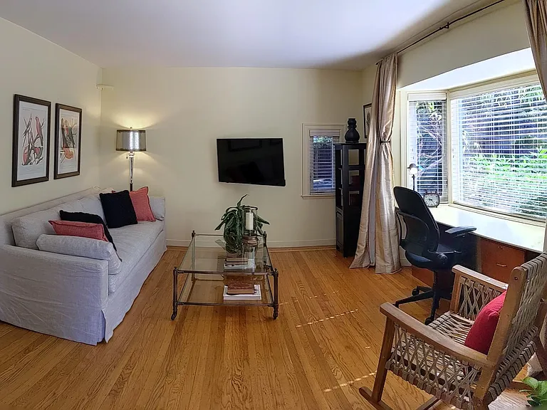 1350 Hoover St #2 — Photo 13