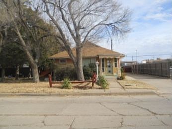 1st image of 304 N West St