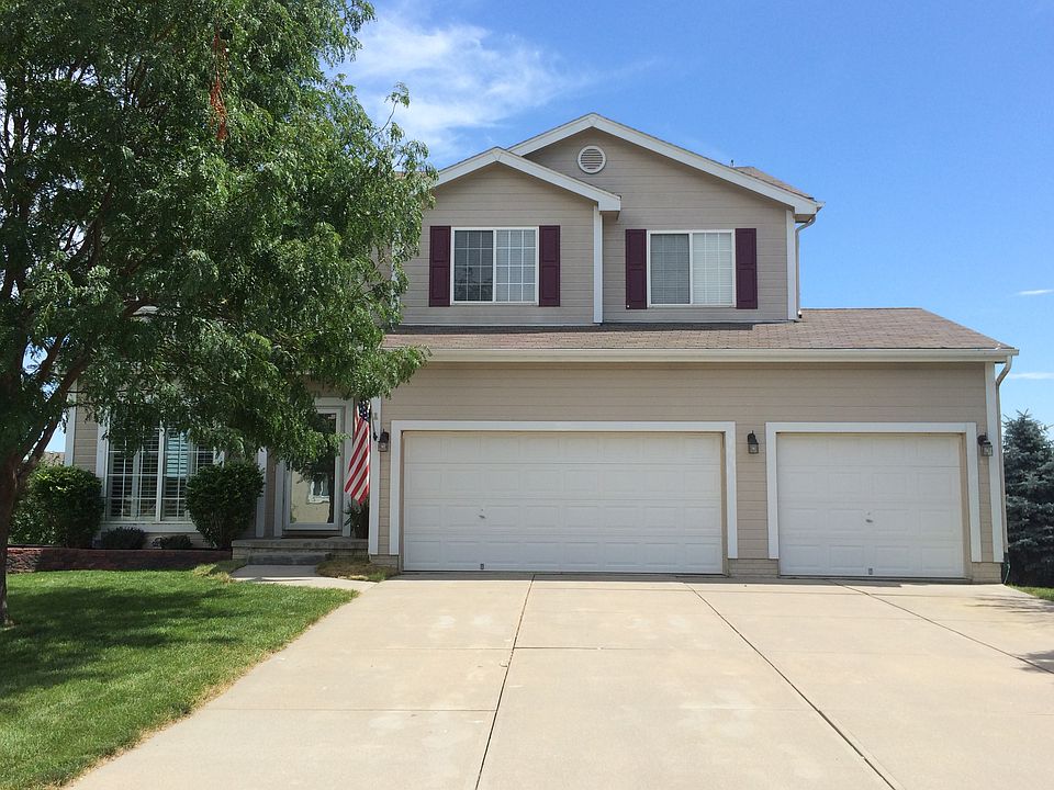 1st image of 1719 Lakewood Dr