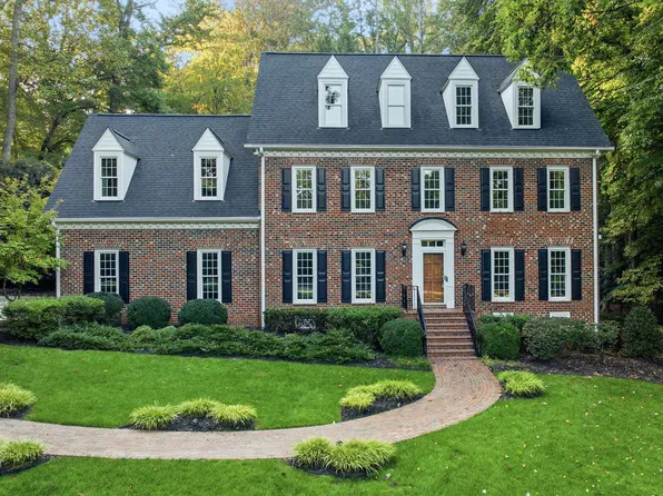 1117 Bentham Dr, Raleigh, NC 27614
