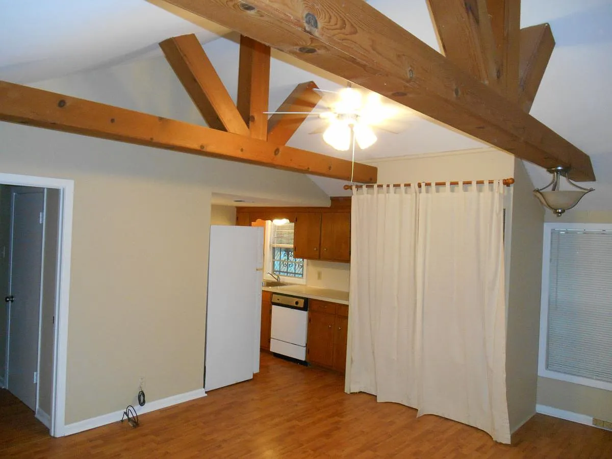 1 bed, 600 sqft, $750 — Photo 3