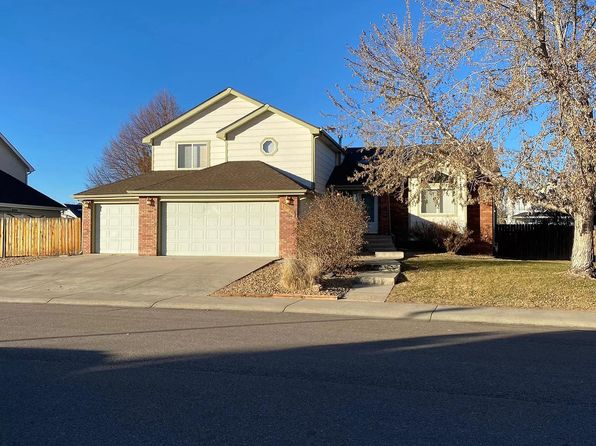1370 Redwood Dr