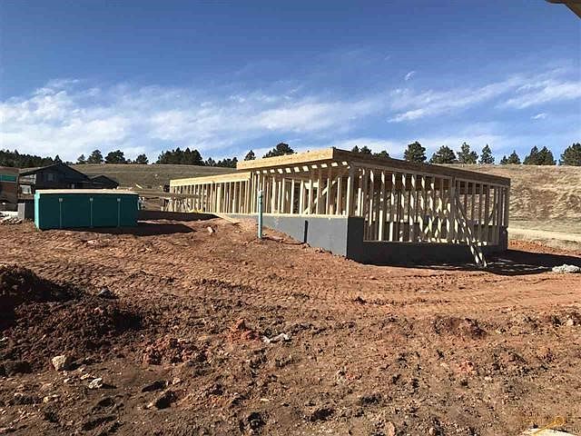 2nd image of 2538 Meadow Dr