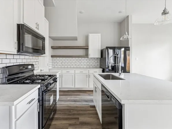 208 Clark Meadows Ln, Houston, TX