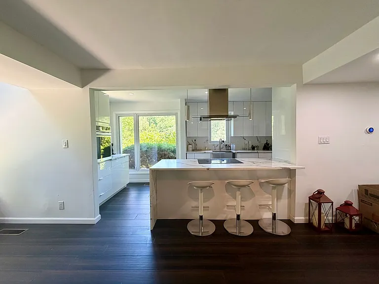 274 W Chelsea Cir — Photo 17