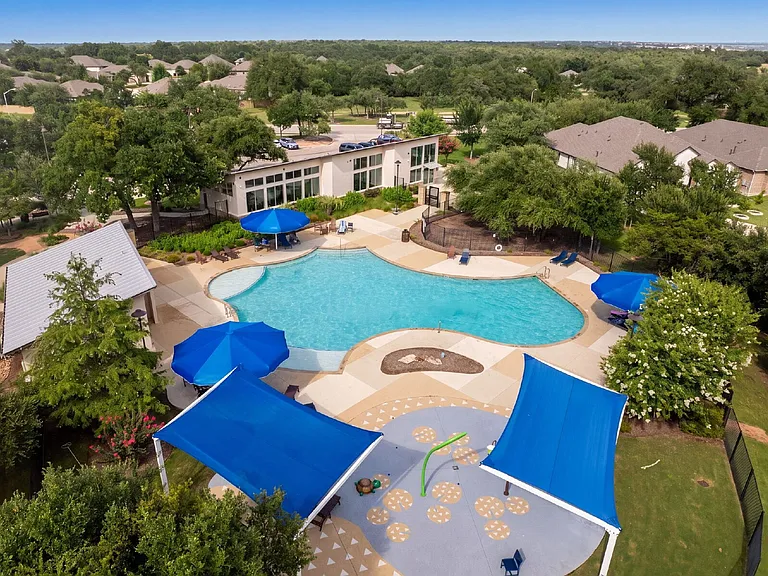 1725 Chapel Ranch Rd — Photo 3