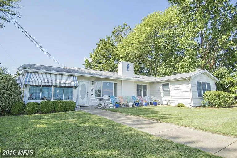 1270 Chesapeake Dr photo 1
