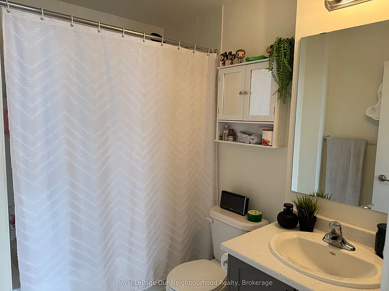 160 Densmore Rd #202 — Photo 10
