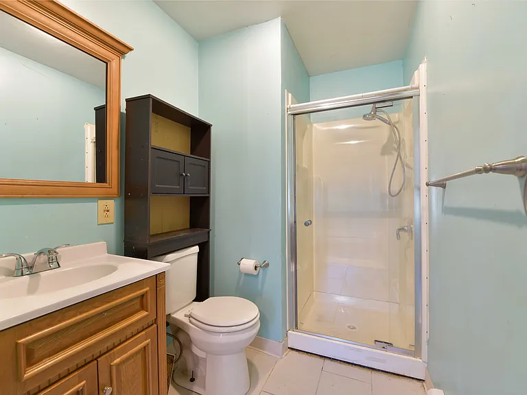 129 Green St #2 — Photo 11