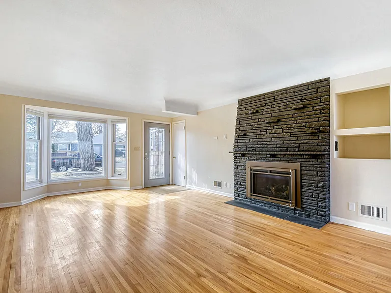 4220 36th St W — Photo 17