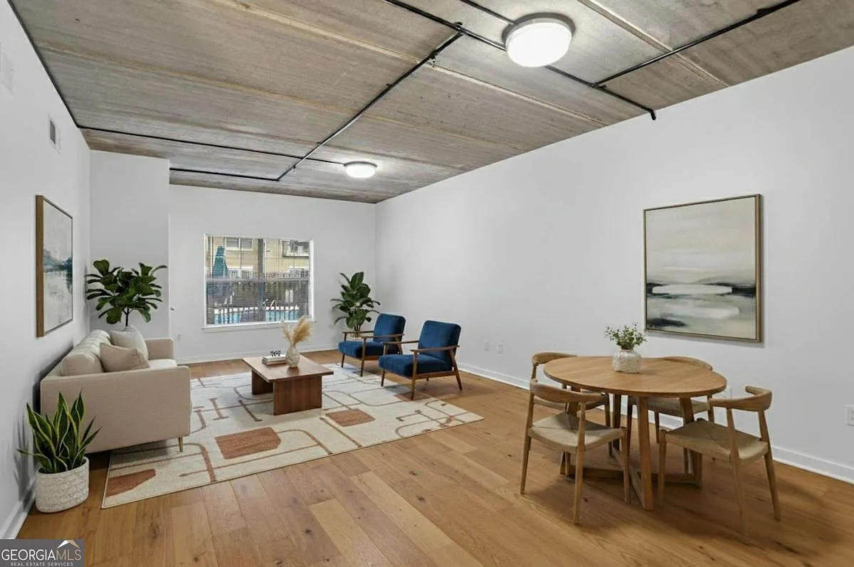800 Peachtree St NE APT 2104 photo 1