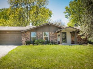 1032 Sprucewood Dr, Woodbury, MN 55125