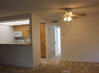 7304 Corbin Ave Unit F, Reseda, CA