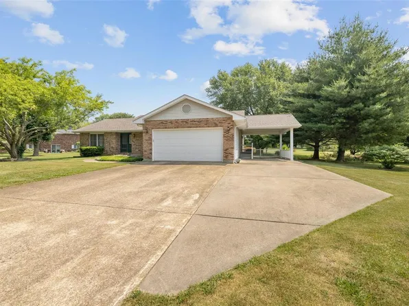 450 Shenandoah Dr, Farmington, MO 63640
