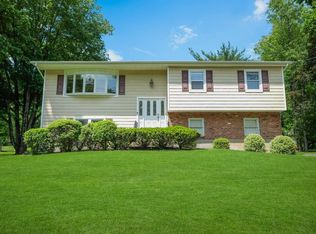 191 Long Clove Rd, New City, NY 10956