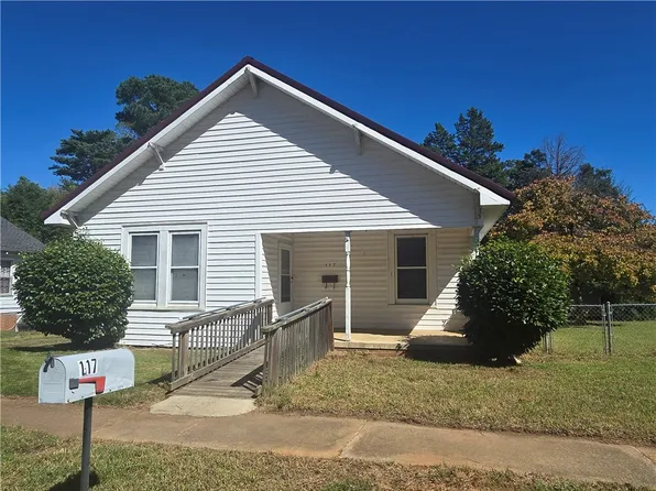 117 Wellington St, Anderson, SC 29624