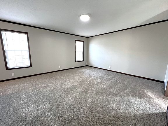 5th image of 5184 Coventry Dr