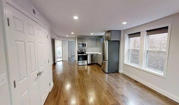 2nd image of 4217 Blaine Ave #A