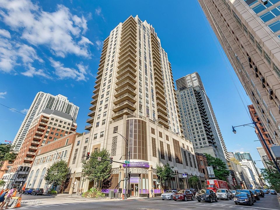 1st image of 635 N Dearborn St APT 1301