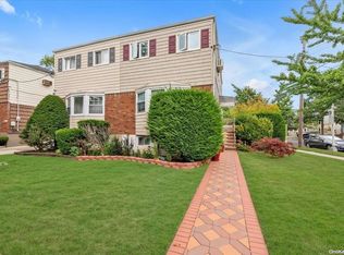 14981 Weller Ln, Jamaica, NY 11422