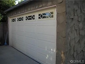 4th image of 7931 Bellingham Ave